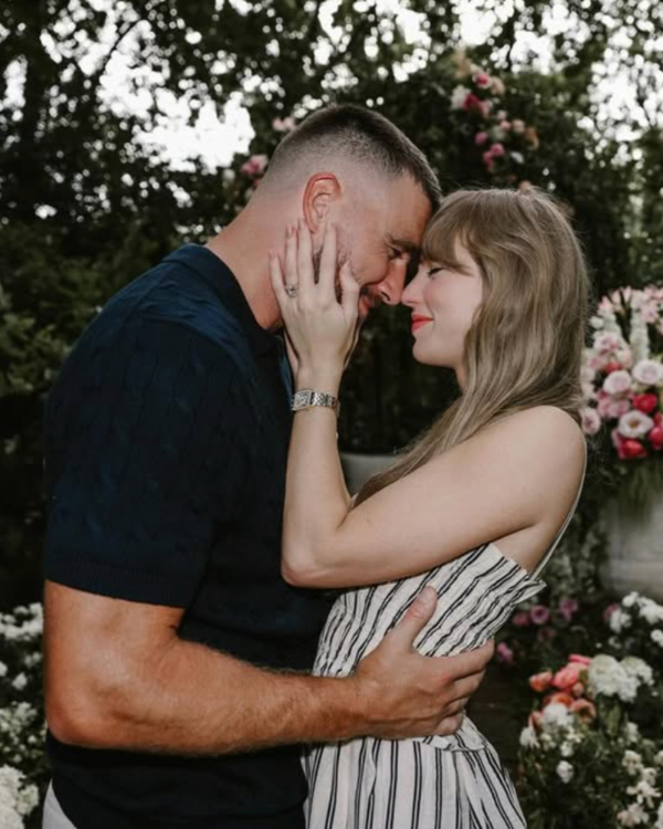 12 Celebrity Meet-Cute Stories That Totally Melt Our Hearts