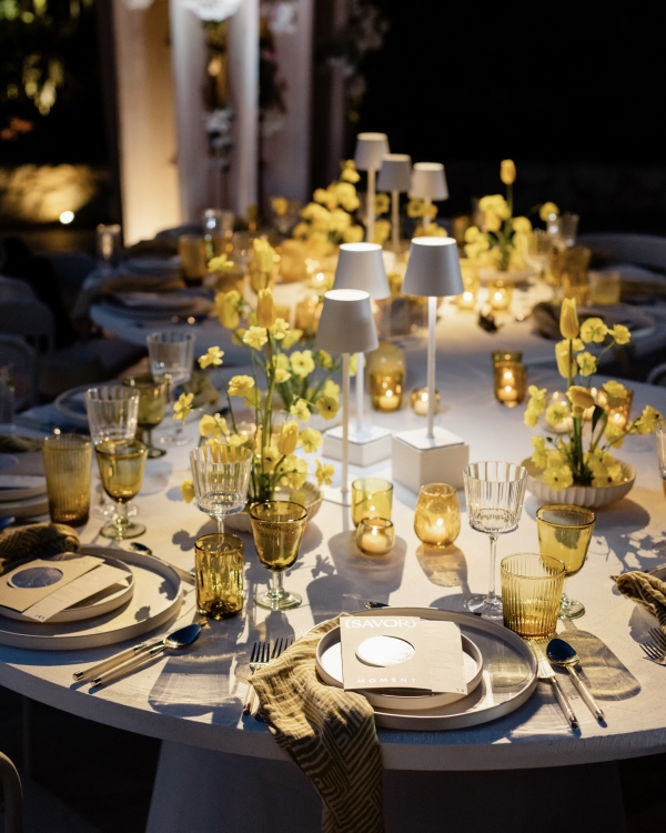 A Celestial-Inspired Welcome Party under a Lunar Eclipse in Cabo