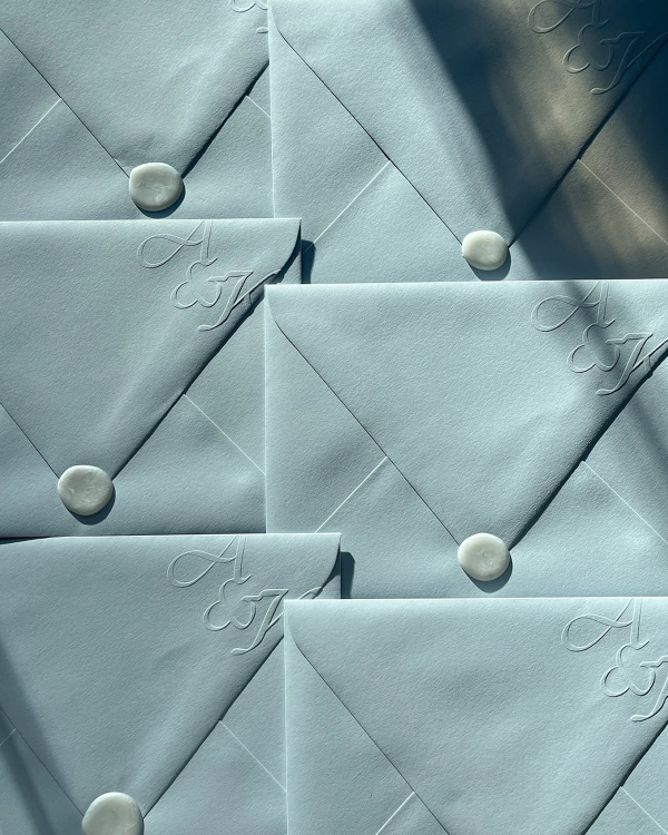 Find Your Wedding Font Style Match: 35 Typography Ideas for Your Stationery Suite