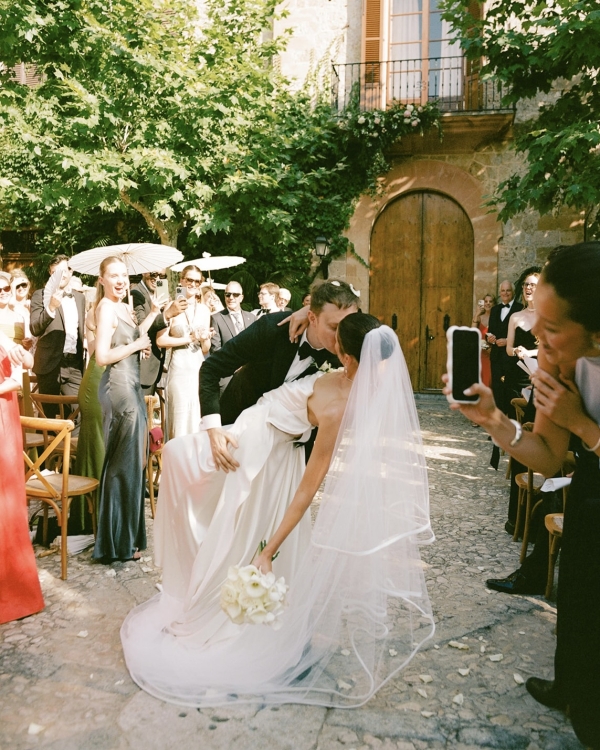 An Effortlessly Chic Black-Tie Wedding Weekend in Mallorca