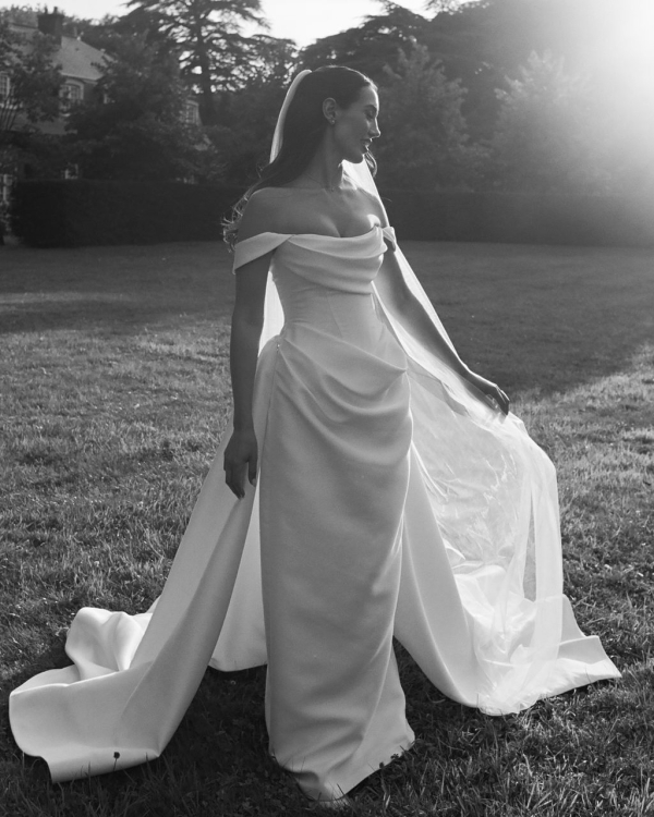 An Intimate Parisian Wedding Amidst an Elegant Château Garden