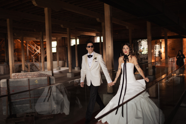 Photographers Dos Mas En La Mesa