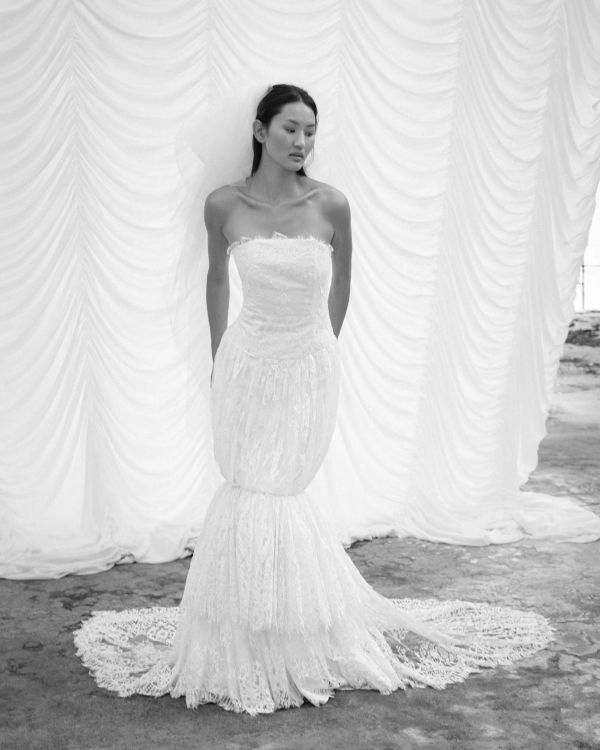 35 Lace Bridal Dresses from the Fall 2026 Collections