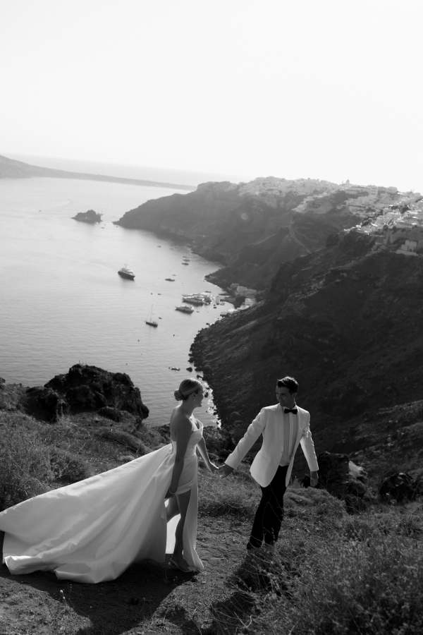 Photographers White on Black Studio