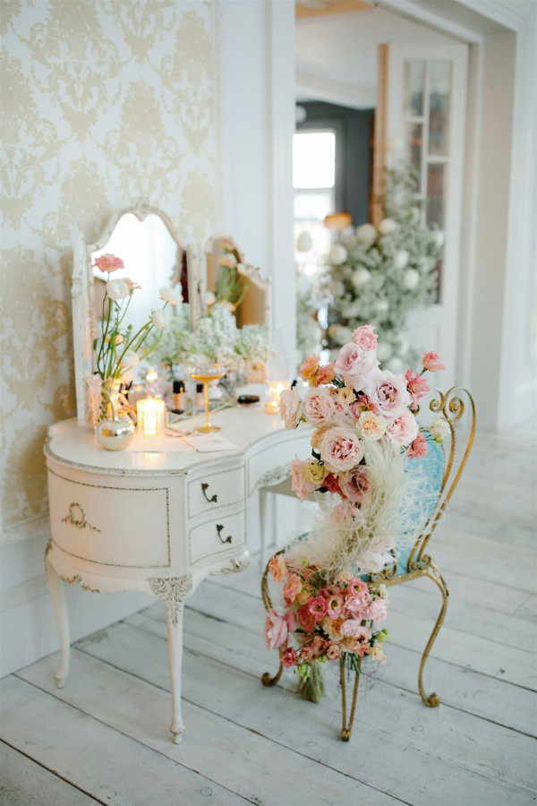 Florists Blooming Haus