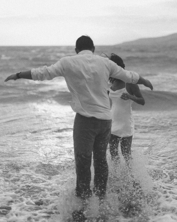 15 Best Wedding Photographers in Hawaii | Professional Photography | Luxury Photographer and Videographer | Photo Studio