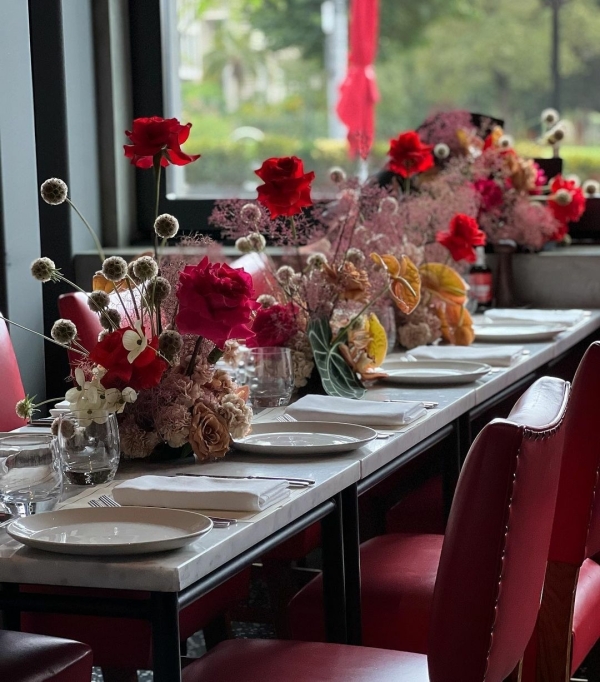 Florists Flowers Vasette