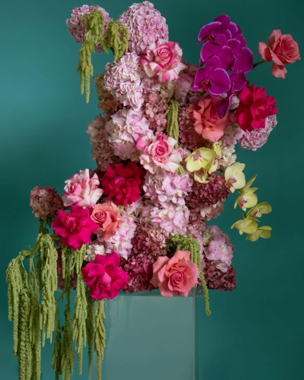 Florists Flowers Vasette