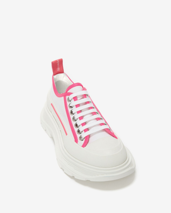 12 Best Bridal Sneakers | Wedding Sneaker Shoes | Custom, Fancy, Stylish Shoes