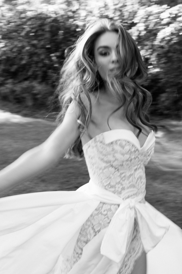 Photographers Sarah Tonkin