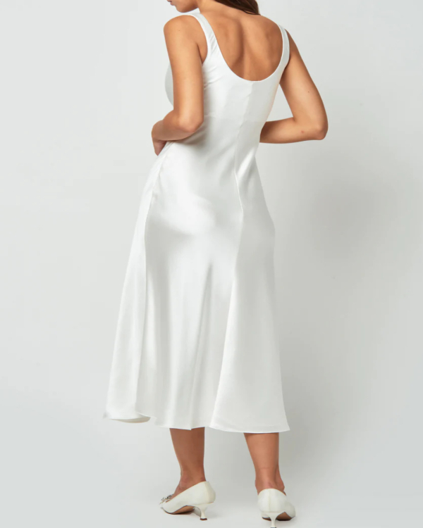 Top 11 Silk Bridal Gowns | Danielle Frankel Sasha | Summer White Silk Dresses for Weddings