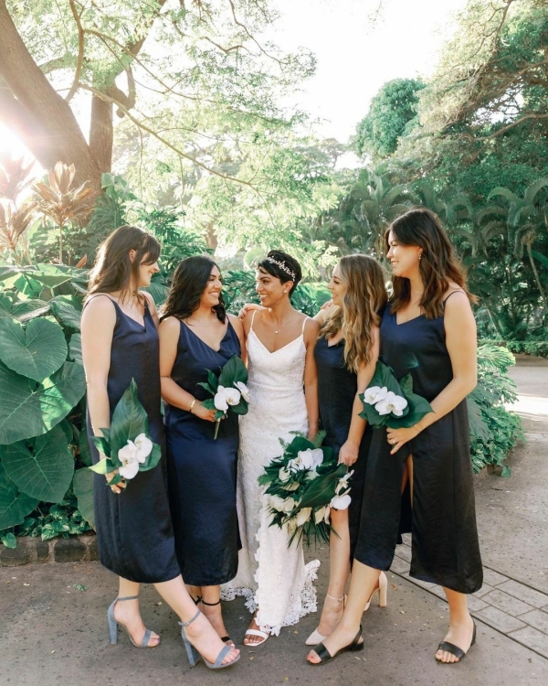 15 Best Wedding Photographers in Hawaii | Professional Photography | Luxury Photographer and Videographer | Photo Studio