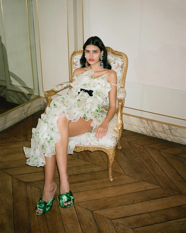 Floral Fashion Trends 2022 - 2023 | Floral Design Clothes and Shoes | Top of the Best Dresses, Crop Tops