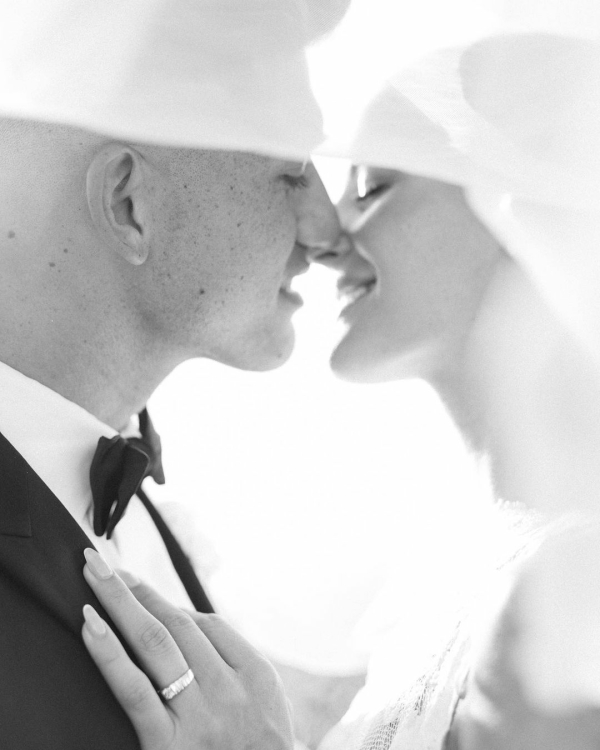 15 Best Wedding Photographers in Hawaii | Professional Photography | Luxury Photographer and Videographer | Photo Studio