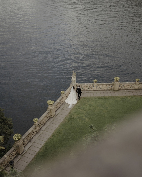Romantic Wedding in Villa del Balbianello Venue, Lake Como | Italian-Style Photos