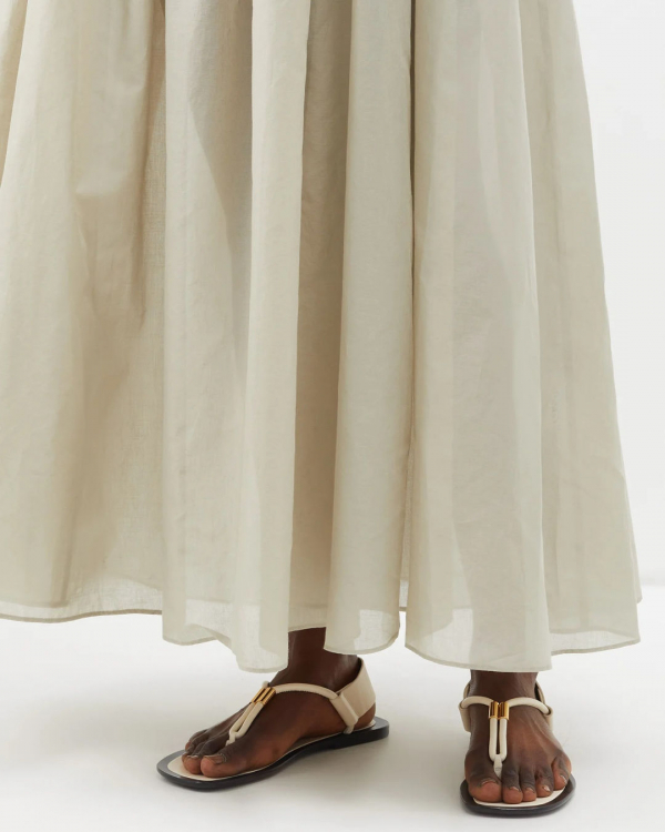 Top 16 Wedding Sandals for Bride | Best Flat, Heeled Bridal Sandals | Low heel