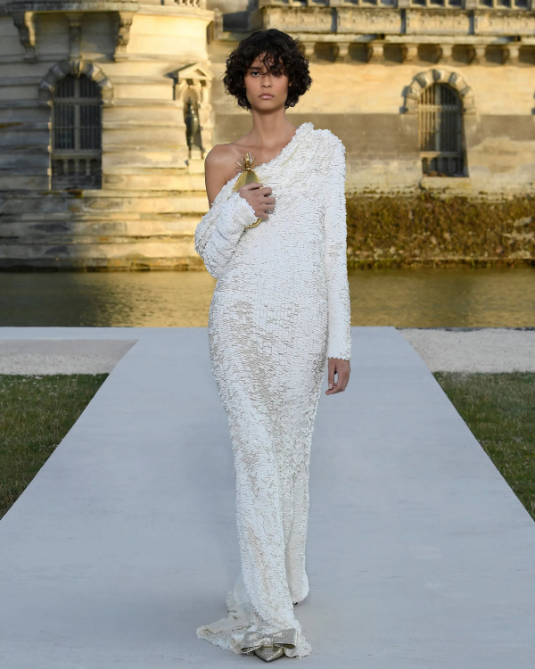 40 Dresses for Brides in Paris Haute Couture Fashon Week 2023 | Wedding Looks, Outfits