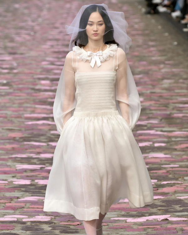 40 Dresses for Brides in Paris Haute Couture Fashon Week 2023 | Wedding Looks, Outfits