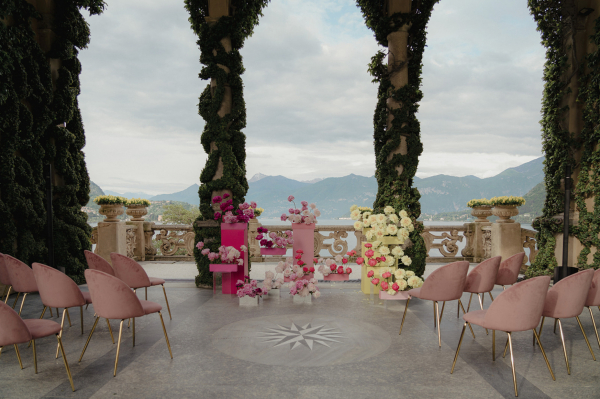 Romantic Wedding in Villa del Balbianello Venue, Lake Como | Italian-Style Photos