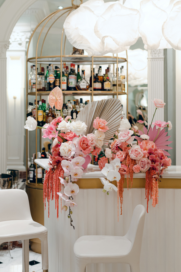 Florists Sara Tusset