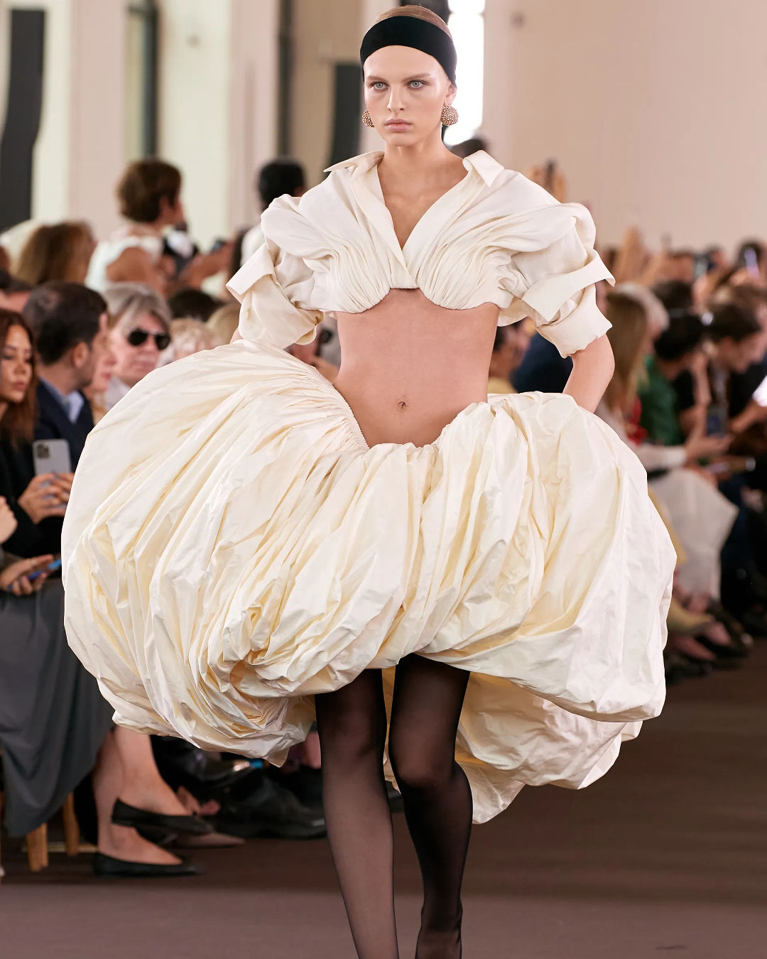 40 Dresses for Brides in Paris Haute Couture Fashon Week 2023