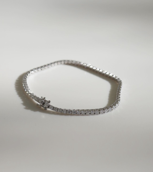 Selection of Radiant Tennis Bracelets | Tennis Bracelet Jewelry Trend
