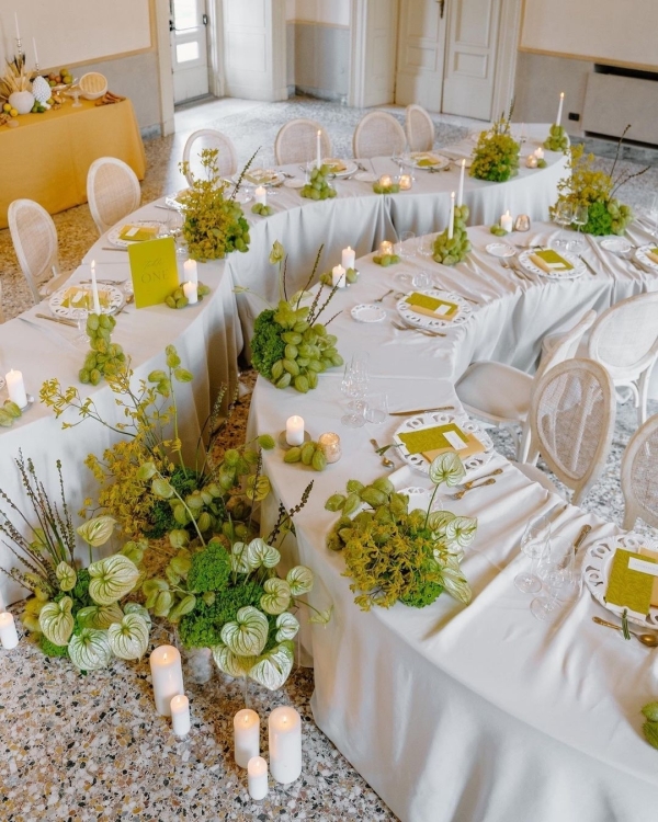 Trend: Curved Tablescapes