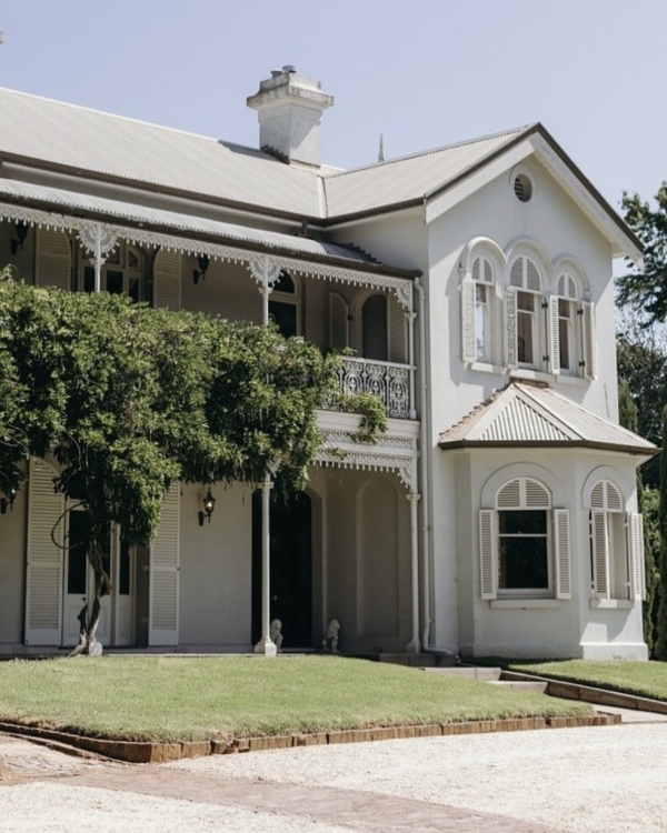 Romantic and Intimate Country Estate Venues in Australia | Wedding Venues in Australian Countryside