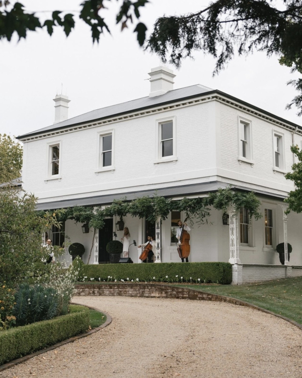 Romantic and Intimate Country Estate Venues in Australia | Wedding Venues in Australian Countryside