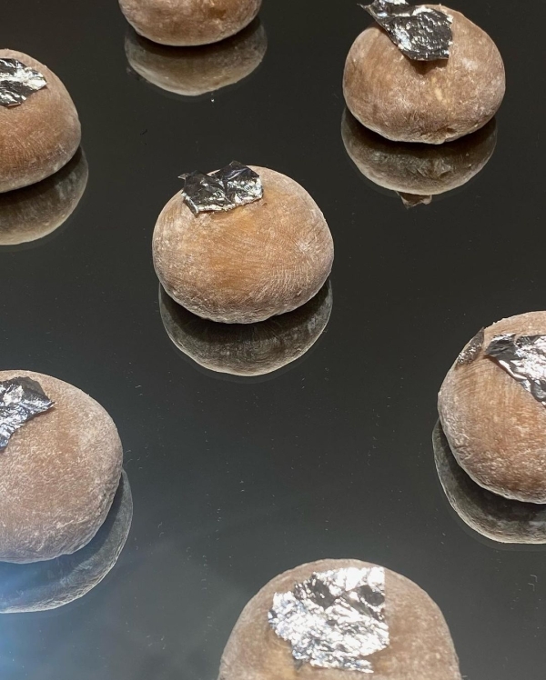 Silver Wedding Cake & Dessert Ideas