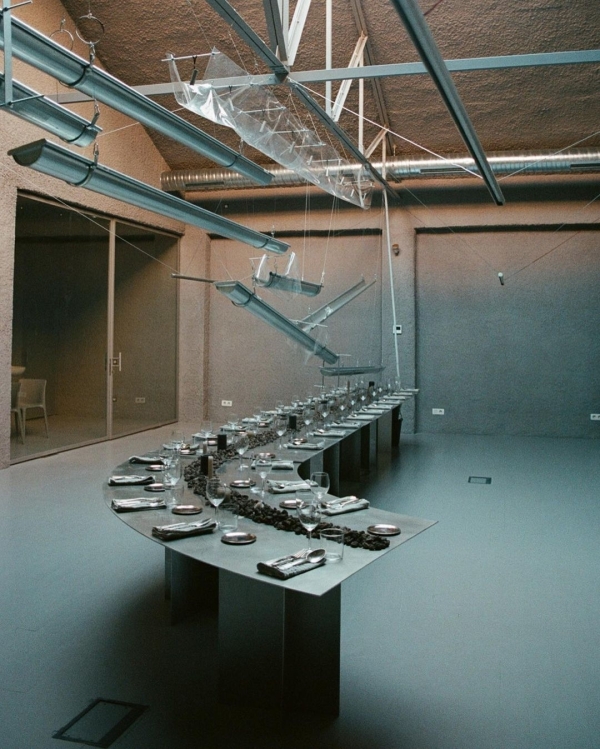 Trend: Curved Tablescapes