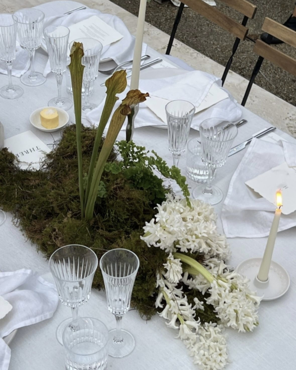 Creative and Unique Floral Centerpiece Ideas for Wedding Event Decor