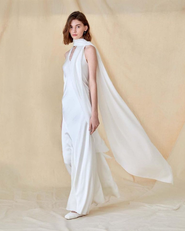 Trend: Neck Scarf Bridal