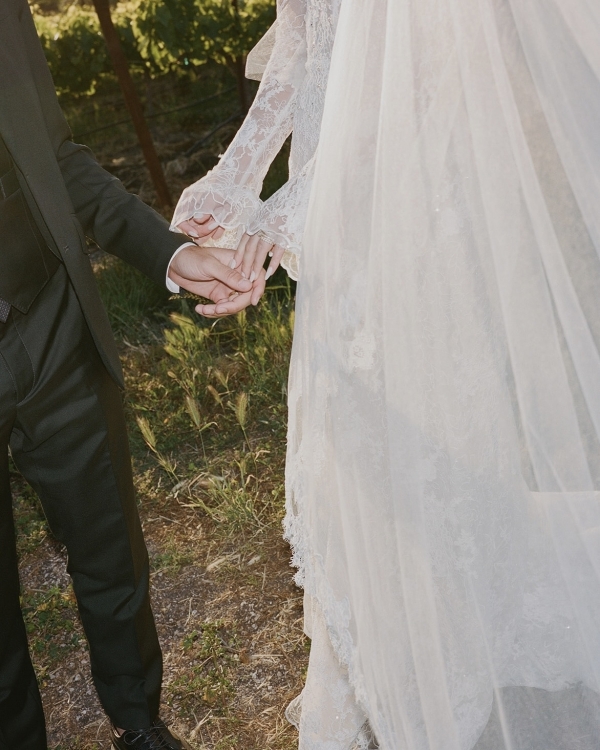 Vineyard Wedding in California | Real Wedding: Michelle & Max