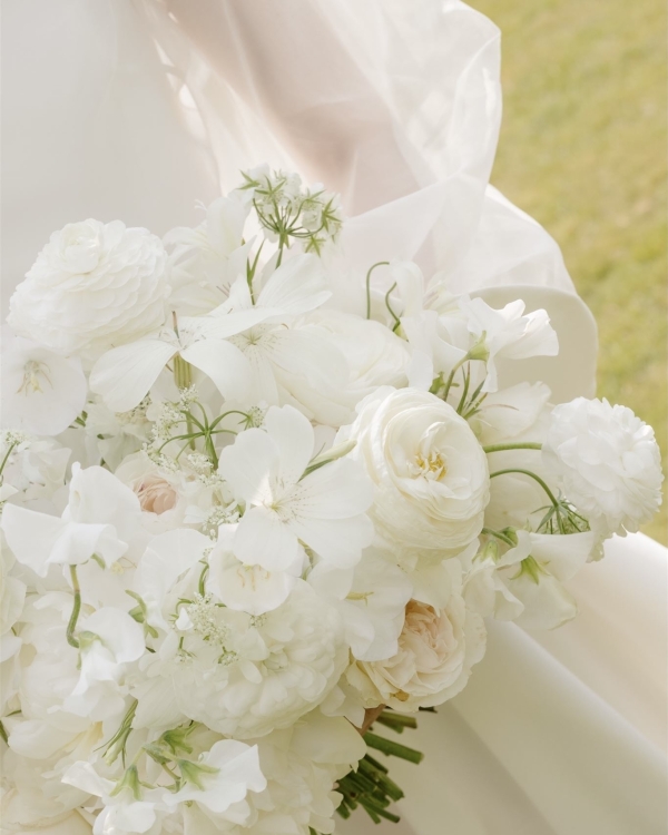 Real Wedding: Imogen & James