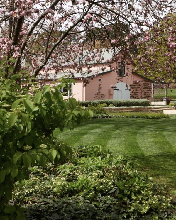 Romantic and Intimate Country Estate Venues in Australia | Wedding Venues in Australian Countryside