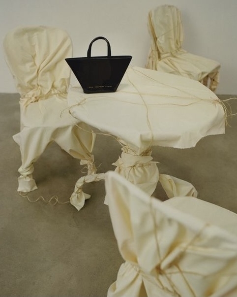 Knotted Table Linen for Wedding Event Design