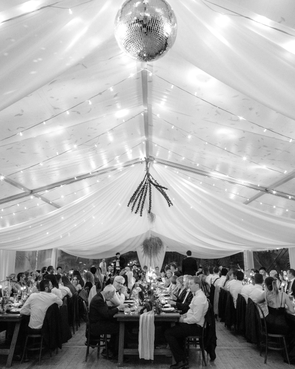 Wedding Story Under the Palm Trees in Australia | Real Wedding: Grace & Josh