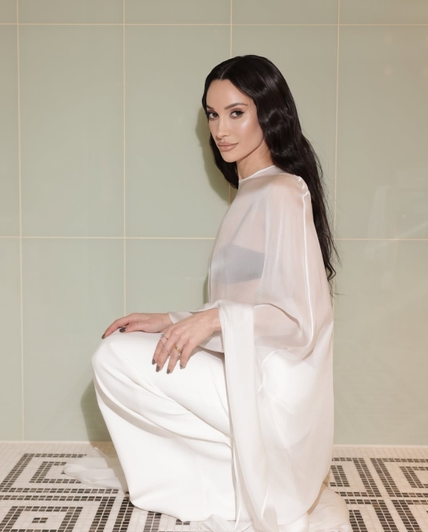 17 Best Makeup Artists in the UK | Famous, Professional MUA | Bridal Makeup in England | Wedding Beauty Artists