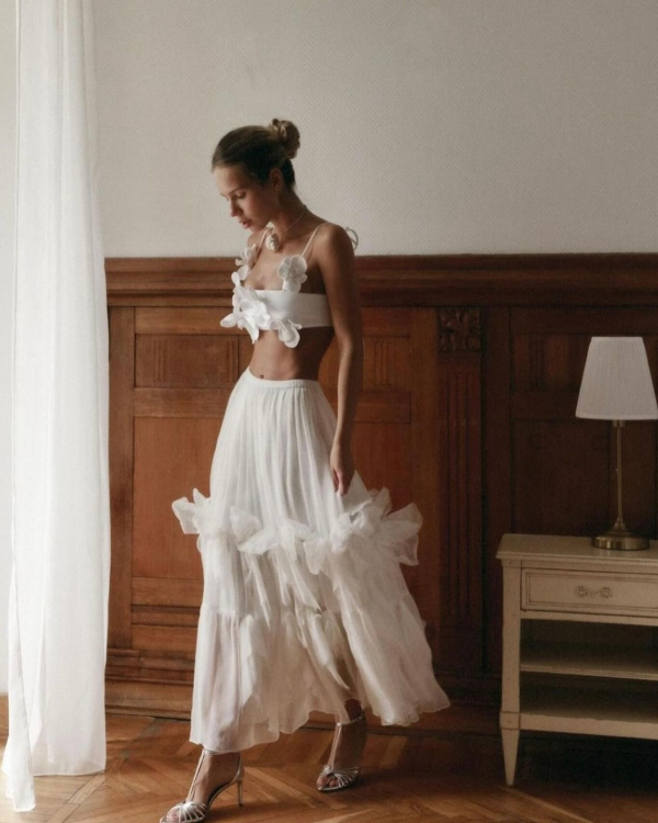 What Top Bridal Stylists Wish Brides Knew Before Finding the Dress