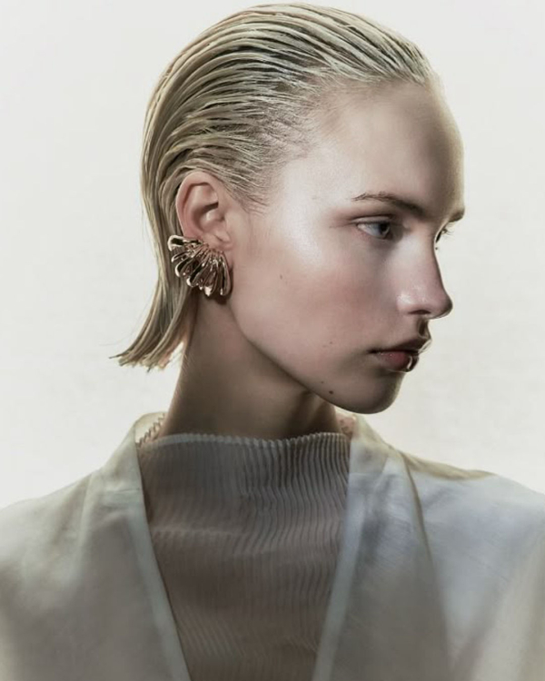 The Chicest Earrings to Match Every Wedding Dress Neckline & Hairstyle