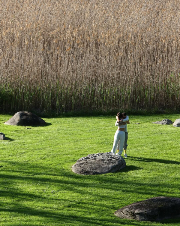 Baby on the Way! Pete Davidson’s Girlfriend Elsie Hewitt Confirms Pregnancy