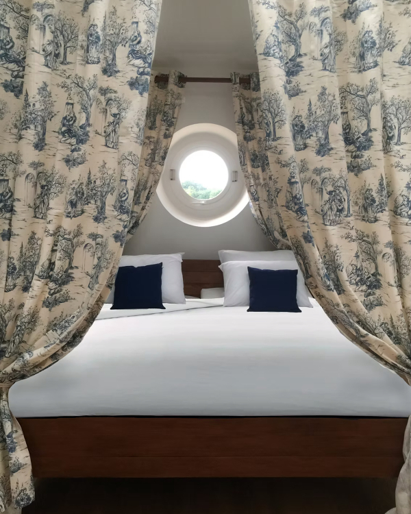 Introducing Bordeaux's Dreamiest Castle Wedding Venue: Château Gassies