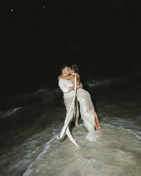 40 Best Wedding Photographers in USA | American Modern, Cinematic Photography | TOP Luxury Bridal Photographers