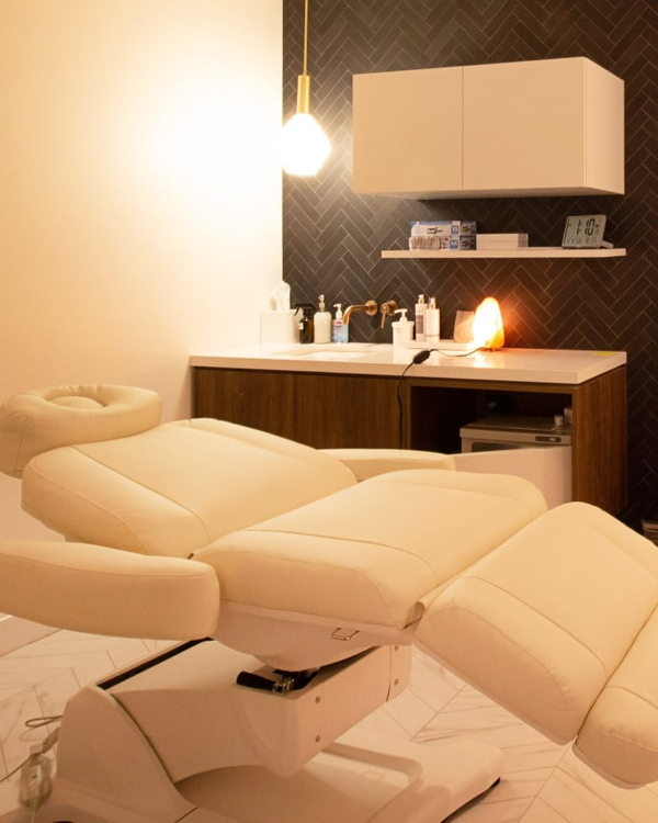 11 Beauty Clinics in Los Angeles that Brides Trust for Glowing, Wedding-Ready Skin