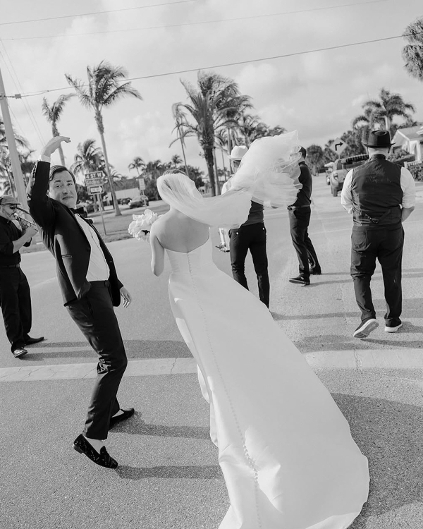 40 Best Wedding Photographers in USA | American Modern, Cinematic Photography | TOP Luxury Bridal Photographers