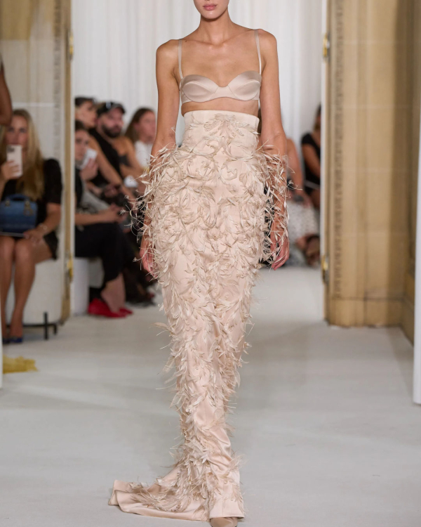 12 Chic Trends from Paris Couture Fall 2025 to Inspire Your Bridal Style