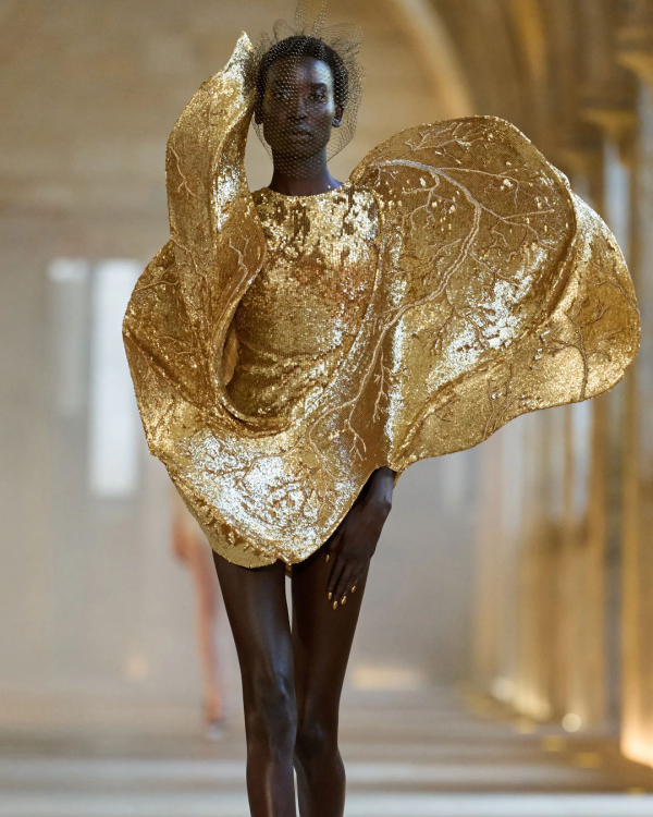 12 Chic Trends from Paris Couture Fall 2025 to Inspire Your Bridal Style