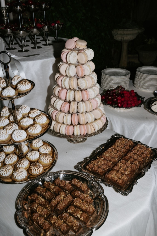 Planners Pretty in White