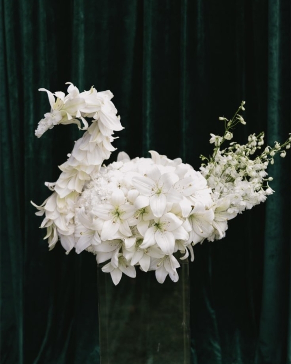 Trend: Swan-Inspired Wedding Décor